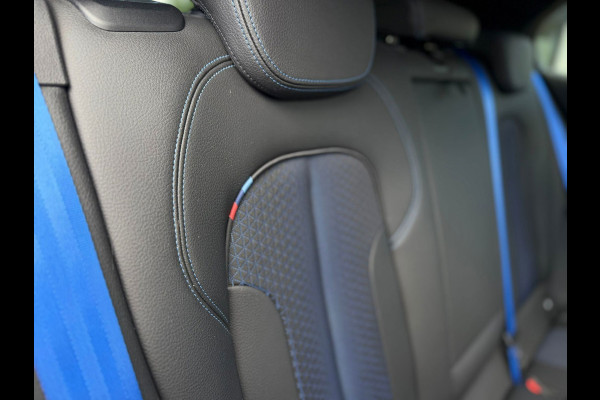 BMW 1-serie 118i M-sport pakket, panoramadak, achteruitrijcamera, Led verlichting,stoelverwarming