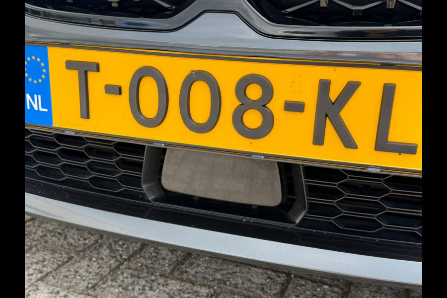BMW 1-serie 118i M-sport pakket, panoramadak, achteruitrijcamera, Led verlichting,stoelverwarming