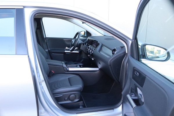 Mercedes-Benz B-Klasse B200 177PK Automaat Mild-Hybrid Luxury Camera/Cruise-control/Elektr.-achterklep/Stoel-stuurverwarming