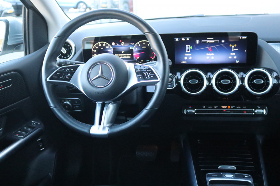 Mercedes-Benz B-Klasse B200 177PK Automaat Mild-Hybrid Luxury Camera/Cruise-control/Elektr.-achterklep/Stoel-stuurverwarming