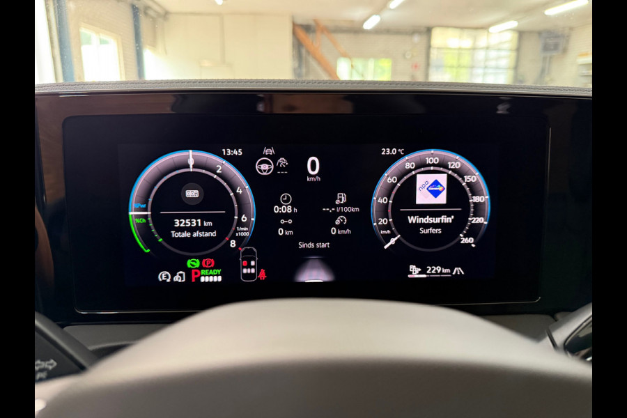 Volkswagen Tiguan 1.5 eTSI R-Line Black|272pk| IQ.Light HD| Pano |H&K | ACC | Side Assist | Trekhaak | DCC Pro | Garantie tot 2030