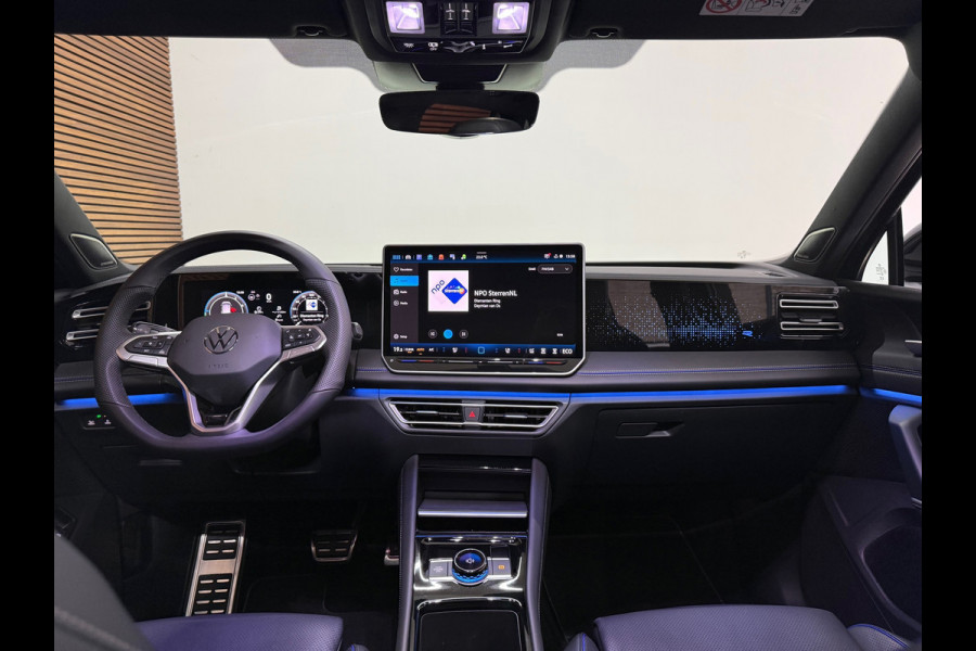 Volkswagen Tiguan 1.5 eTSI R-Line Black|272pk| IQ.Light HD| Pano |H&K | ACC | Side Assist | Trekhaak | DCC Pro | Garantie tot 2030