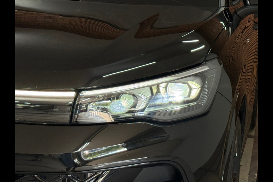 Volkswagen Tiguan 1.5 eTSI R-Line Black|272pk| IQ.Light HD| Pano |H&K | ACC | Side Assist | Trekhaak | DCC Pro | Garantie tot 2030