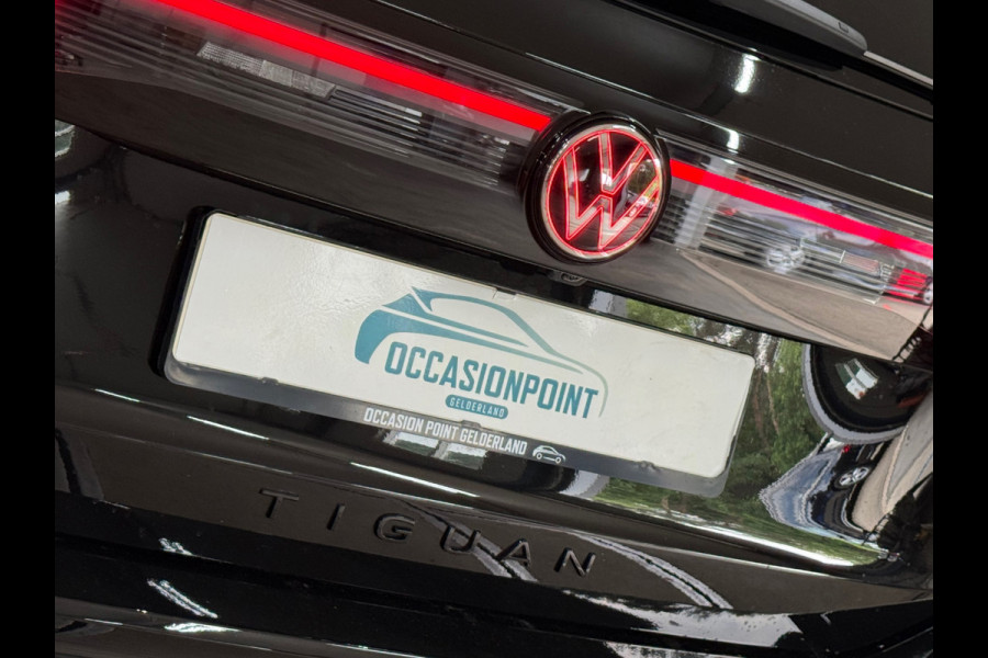 Volkswagen Tiguan 1.5 eTSI R-Line Black|272pk| IQ.Light HD| Pano |H&K | ACC | Side Assist | Trekhaak | DCC Pro | Garantie tot 2030