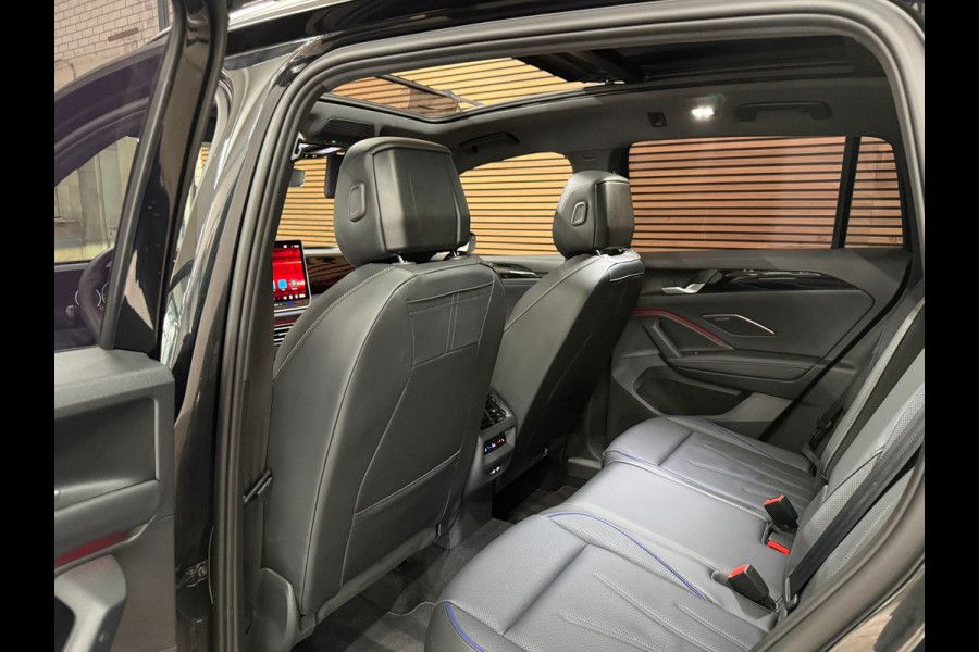 Volkswagen Tiguan 1.5 eTSI R-Line Black|272pk| IQ.Light HD| Pano |H&K | ACC | Side Assist | Trekhaak | DCC Pro | Garantie tot 2030