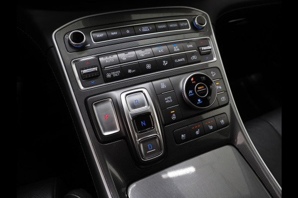 Hyundai Santa Fe 1.6 T-GDI PHEV Premium 7p. | Leder | Krell Audio | Trekhaak | HUD | 360 | Keyless | Memory | Adaptive Cruise