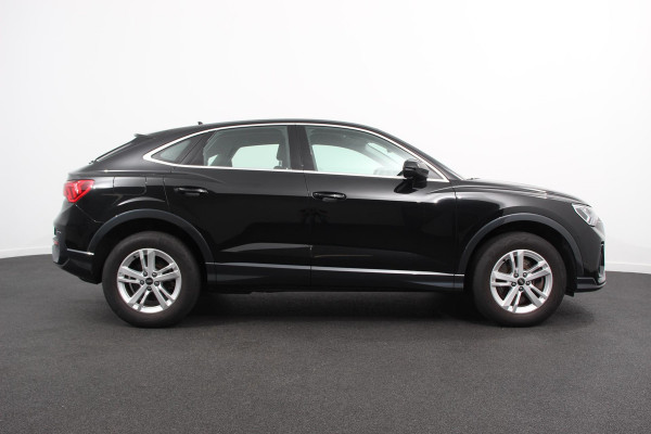 Audi Q3 Sportback 45 TFSI e 245pk PHEV S-tronic Attitude Navigatie Parkeersensoren Adaptive Cruise Control Stoelverwarming Ledverlichting Virtual Cockpit Climate Control