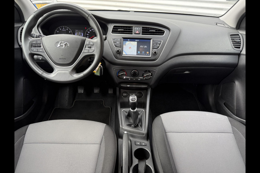 Hyundai i20 1.0 T-GDI Comfort 1e Eigenaar|Navi|Camera|PDC|Airco|Trekhaak|LM Velgen|APK tot 03-2027