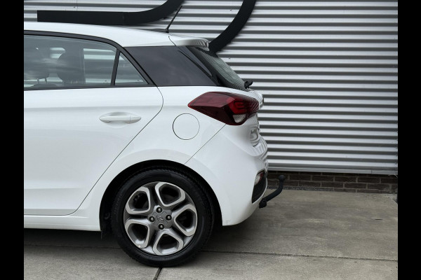 Hyundai i20 1.0 T-GDI Comfort 1e Eigenaar|Navi|Camera|PDC|Airco|Trekhaak|LM Velgen|APK tot 03-2027