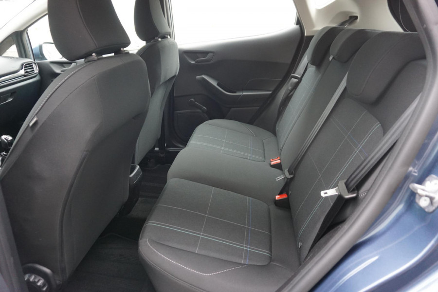 Ford Fiesta 1.0 EcoB.95PK Technology/Parkeersensor voor+achter /Navigatie/AppleCarPlay.