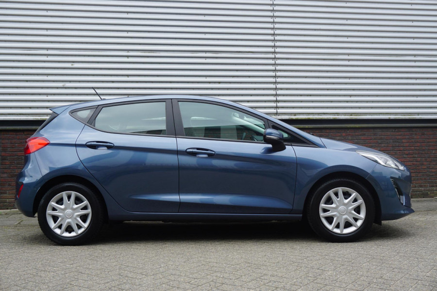 Ford Fiesta 1.0 EcoB.95PK Technology/Parkeersensor voor+achter /Navigatie/AppleCarPlay.