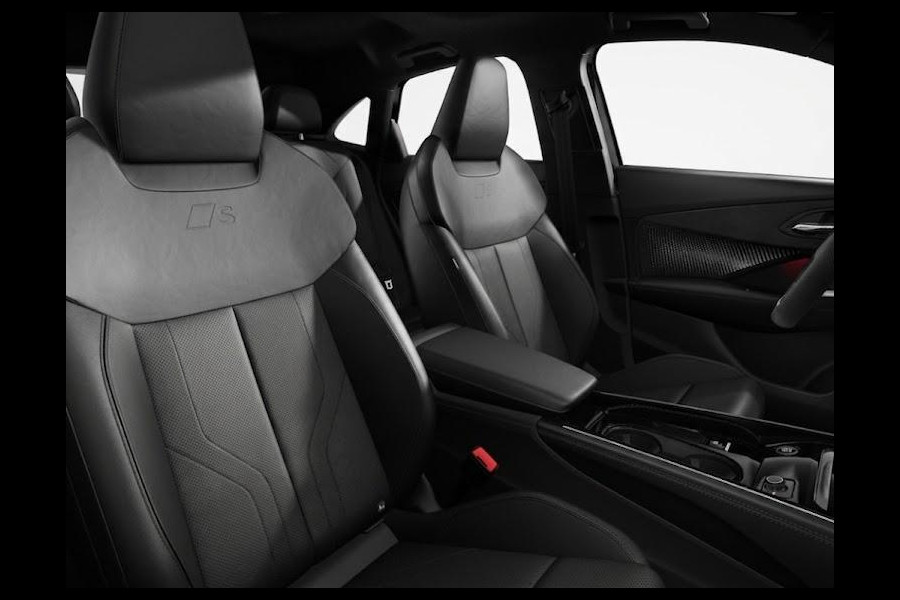 Audi Q3 Sportback S edition e-hybrid 272 pk | Techniekpakket plus | Panorama-glasdak | Optiekpakket zwart-glanzend | Trekhaak mech |