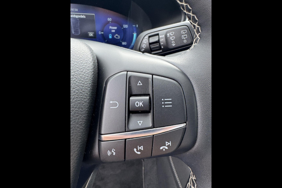 Ford Kuga 2.5 PHEV Vignale 225pk | Driver Assistance Pack | Technology Pack | Winter Pack | Trekhaak Afneembaar | 1.500kg Trekgewicht