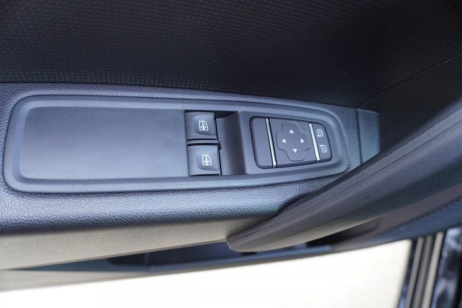 Renault Kangoo E-Tech Advance L2 44 kWh Automaat Opklapbare Dubbelcabine nr.V091 | 120PK | Climate | Cruise | Apple CP-Android | Schuifdeur L+R