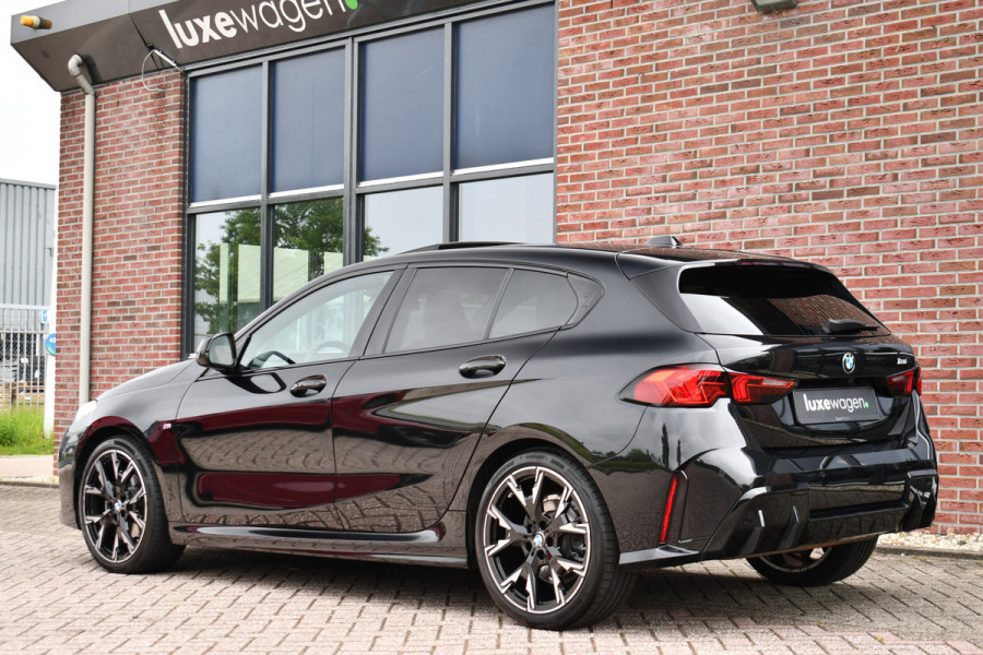 BMW 1-serie 120 M-Sport Pano ACC 360 HUD Massage H/K 19inch El-Klep