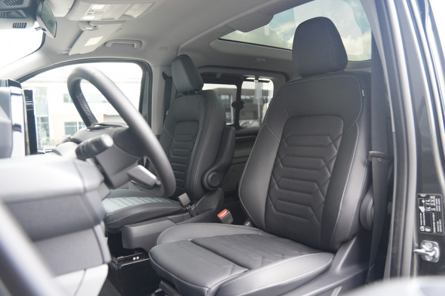 Ford Tourneo Custom 340 2.5 PHEV L2H1 Titanium X 232pk | ACC | Pano | B&O | Elek. schuifdeuren | 360 camera | Elek-Trekhaak | Prijs excl. BTW