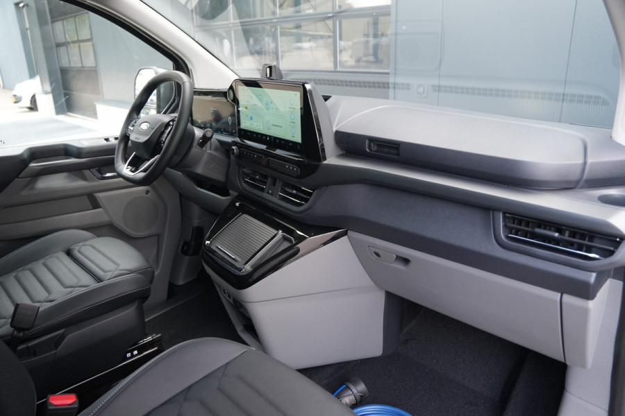 Ford Tourneo Custom 340 2.5 PHEV L2H1 Titanium X 232pk | ACC | Pano | B&O | Elek. schuifdeuren | 360 camera | Elek-Trekhaak | Prijs excl. BTW