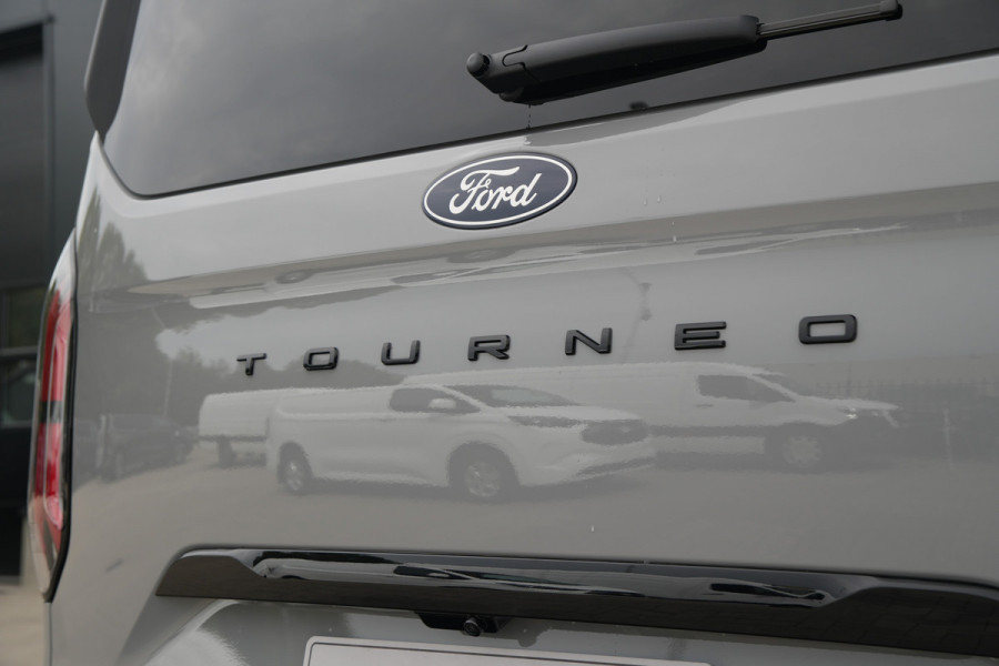 Ford Tourneo Custom 340 2.5 PHEV L2H1 Titanium X 232pk | ACC | Pano | B&O | Elek. schuifdeuren | 360 camera | Elek-Trekhaak | Prijs excl. BTW