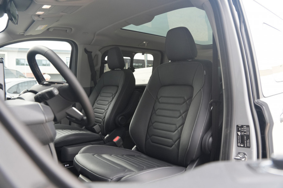 Ford Tourneo Custom 340 2.5 PHEV L2H1 Titanium X 232pk | ACC | Pano | B&O | Elek. schuifdeuren | 360 camera | Elek-Trekhaak | Prijs excl. BTW