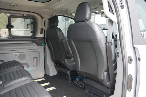 Ford Tourneo Custom 340 2.5 PHEV L2H1 Titanium X 232pk | ACC | Pano | B&O | Elek. schuifdeuren | 360 camera | Elek-Trekhaak | Prijs excl. BTW