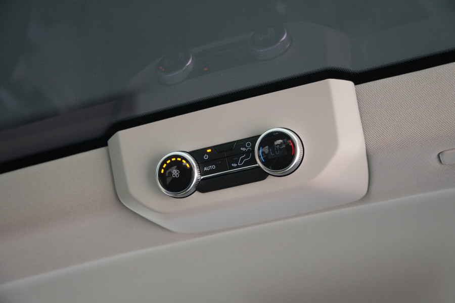 Ford Tourneo Custom 340 2.5 PHEV L2H1 Titanium X 232pk | ACC | Pano | B&O | Elek. schuifdeuren | 360 camera | Elek-Trekhaak | Prijs excl. BTW