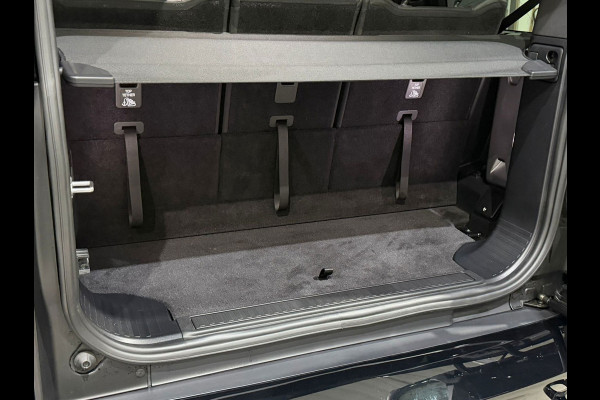 Land Rover Defender 130 3.0 P400 130 X 8p / Pano / Meridian / Stoelventilatie / Garantie tot 04-01-2029