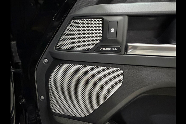 Land Rover Defender 130 3.0 P400 130 X 8p / Pano / Meridian / Stoelventilatie / Garantie tot 04-01-2029