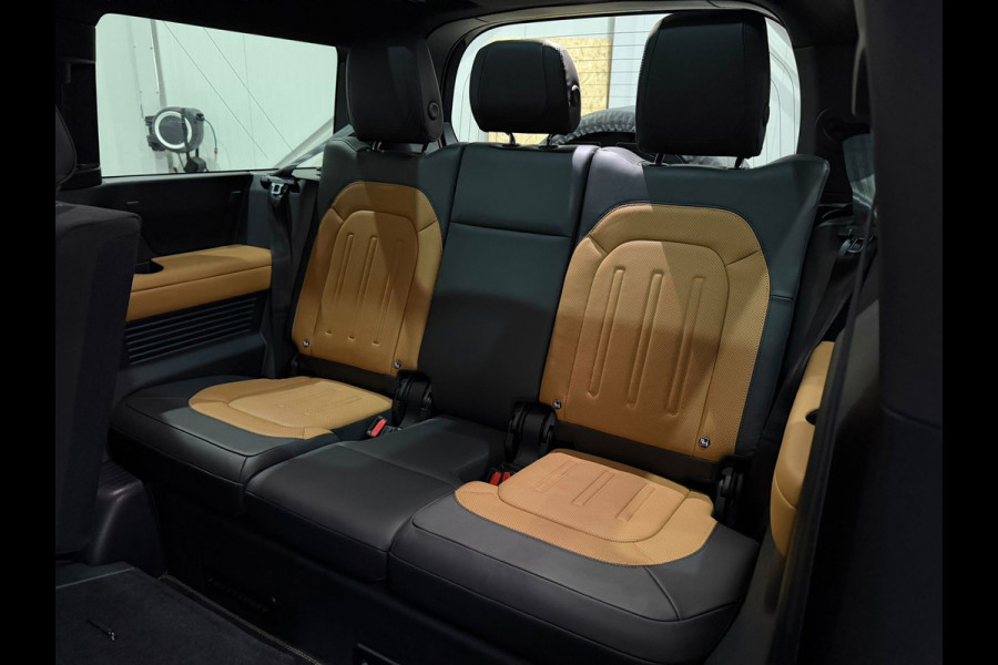 Land Rover Defender 130 3.0 P400 130 X 8p / Pano / Meridian / Stoelventilatie / Garantie tot 04-01-2029