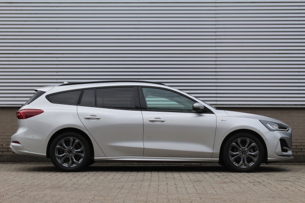 Ford FOCUS Wagon 1.0 EcoBoost Hybrid ST Line X | Leder UNIEK! | Head-up | Adaptieve cruise | Trekhaak | Winterpack