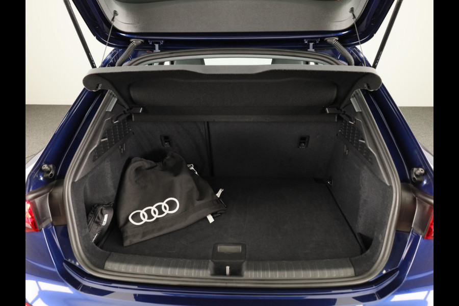 Audi A3 Sportback 40 TFSI e Advanced edition 204PK | Private lease € 601,00 per maand* |Adaptieve cruise controle | Sportstoelen Apple carplay /-  Android auto
