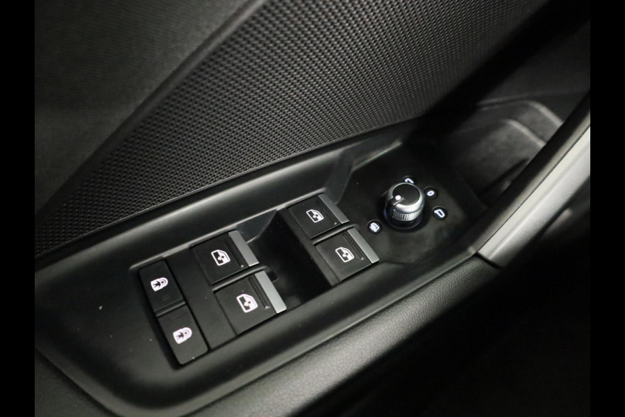 Audi A3 Sportback 40 TFSI e Advanced edition 204PK | Private lease € 601,00 per maand* |Adaptieve cruise controle | Sportstoelen Apple carplay /-  Android auto