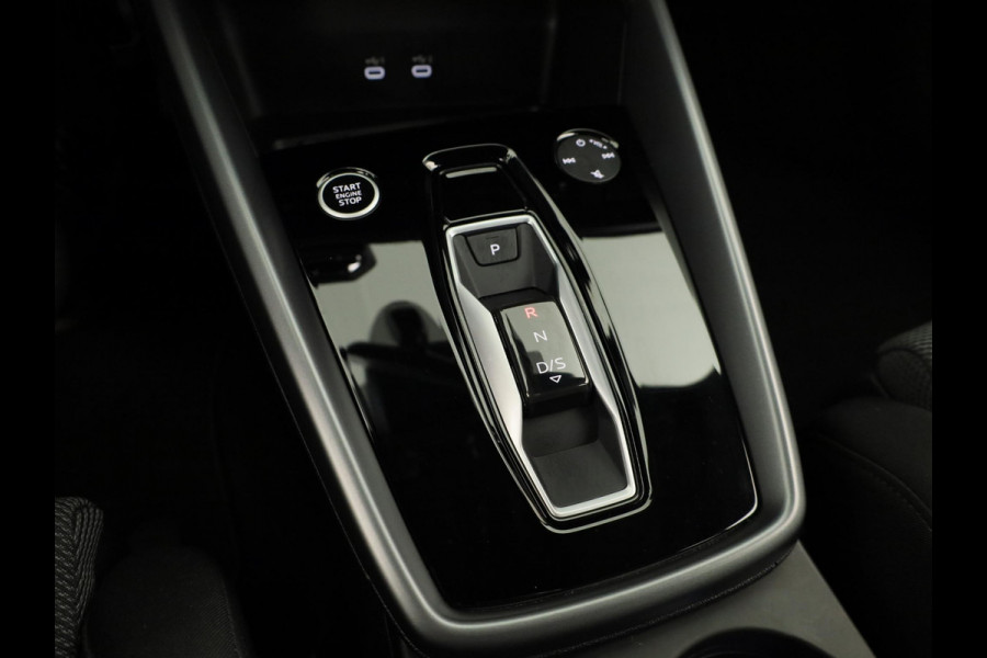 Audi A3 Sportback 40 TFSI e Advanced edition 204PK | Private lease € 601,00 per maand* |Adaptieve cruise controle | Sportstoelen Apple carplay /-  Android auto