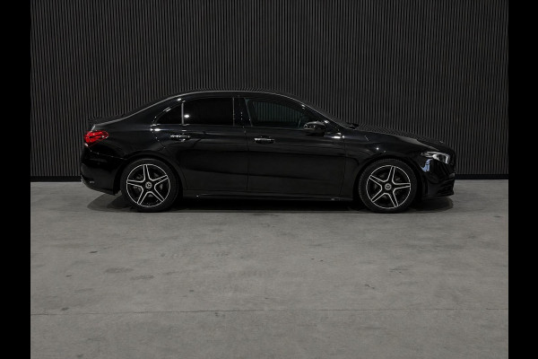 Mercedes-Benz A-Klasse 200 Launch Edition AMG / Camera / CarPlay / Cruise / PDC