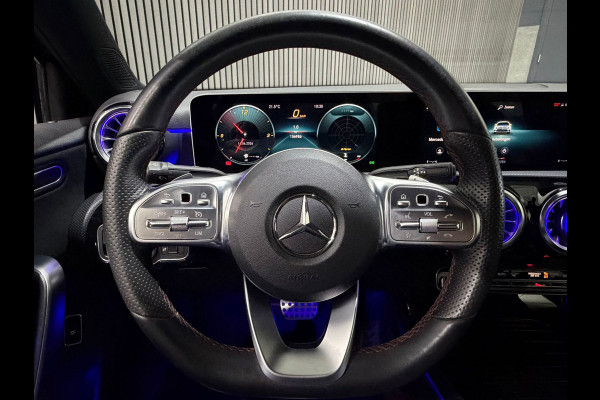 Mercedes-Benz A-Klasse 200 Launch Edition AMG / Camera / CarPlay / Cruise / PDC
