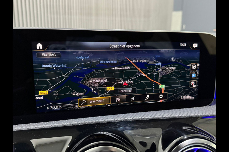 Mercedes-Benz A-Klasse 200 Launch Edition AMG / Camera / CarPlay / Cruise / PDC