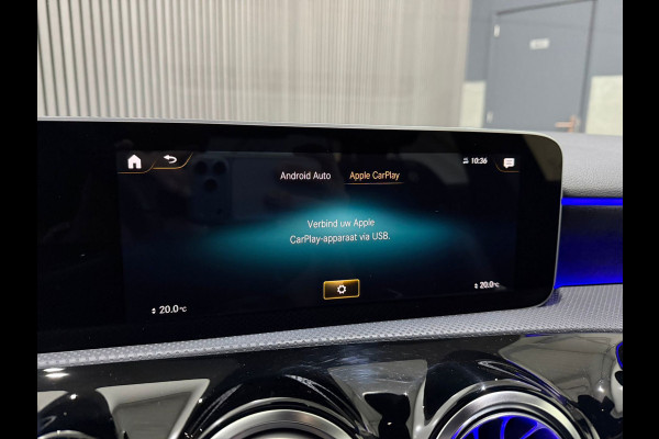 Mercedes-Benz A-Klasse 200 Launch Edition AMG / Camera / CarPlay / Cruise / PDC