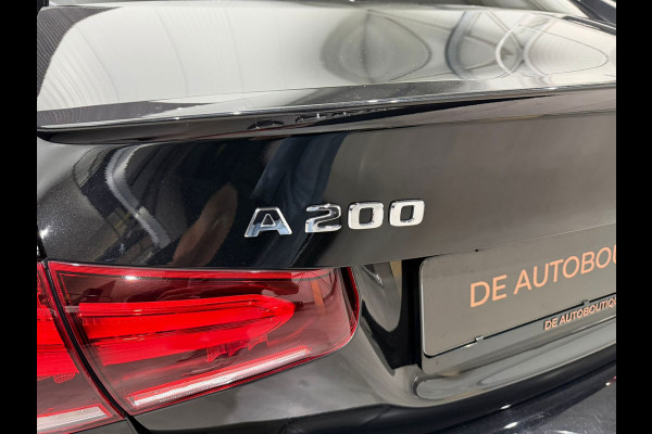 Mercedes-Benz A-Klasse 200 Launch Edition AMG / Camera / CarPlay / Cruise / PDC