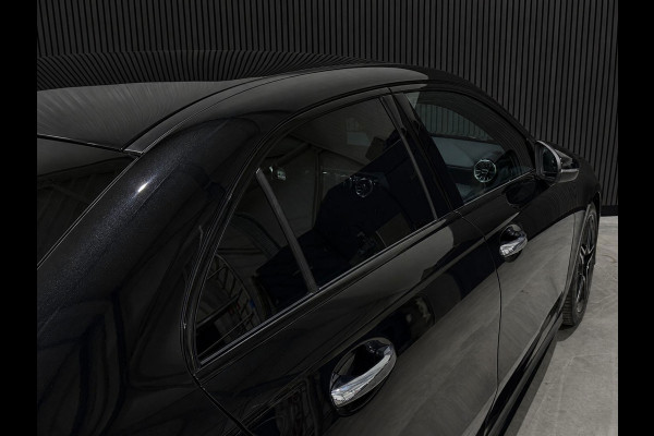 Mercedes-Benz A-Klasse 200 Launch Edition AMG / Camera / CarPlay / Cruise / PDC