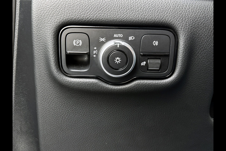 Mercedes-Benz Eqv 300 L2 Avantgarde 90 kWh Burmester Audio Luchtvering Leder 360 camera Elektr schuifdeuren