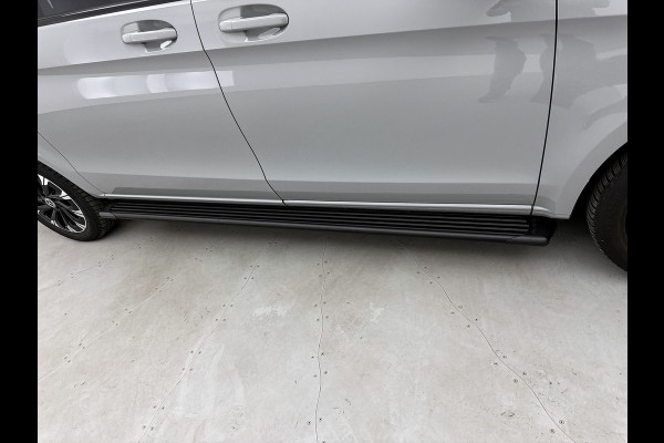 Mercedes-Benz Eqv 300 L2 Avantgarde 90 kWh Burmester Audio Luchtvering Leder 360 camera Elektr schuifdeuren