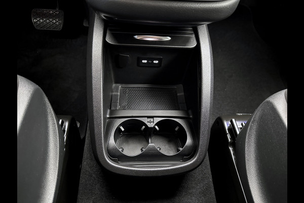 Mercedes-Benz Eqv 300 L2 Avantgarde 90 kWh Burmester Audio Luchtvering Leder 360 camera Elektr schuifdeuren