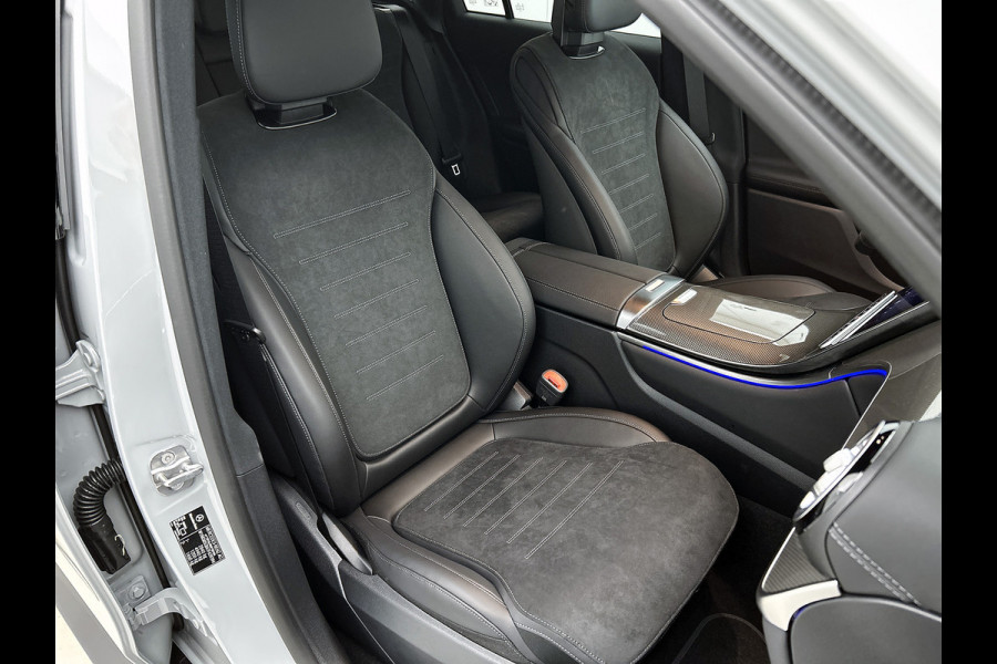 Mercedes-Benz GLC 300e 4MATIC Business Solution AMG | Advanced plus | Nightpakket | Parkeerpakket met achteruitcamera | Trekhaak | Middenconsole metaalstructuur | 19” vijfspaaks lichtmetalen AMG-velgen | URBAN GUARD Plus | Warmtewerend, donkergetint glas |