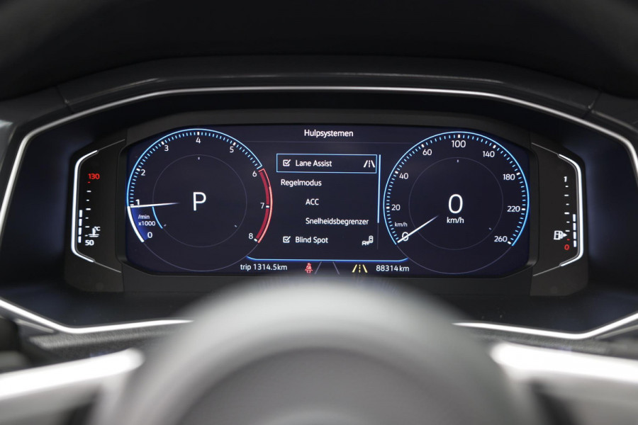 Volkswagen T-Roc 1.5 TSI Sport Business R |Pano|Beats|Carplay|
