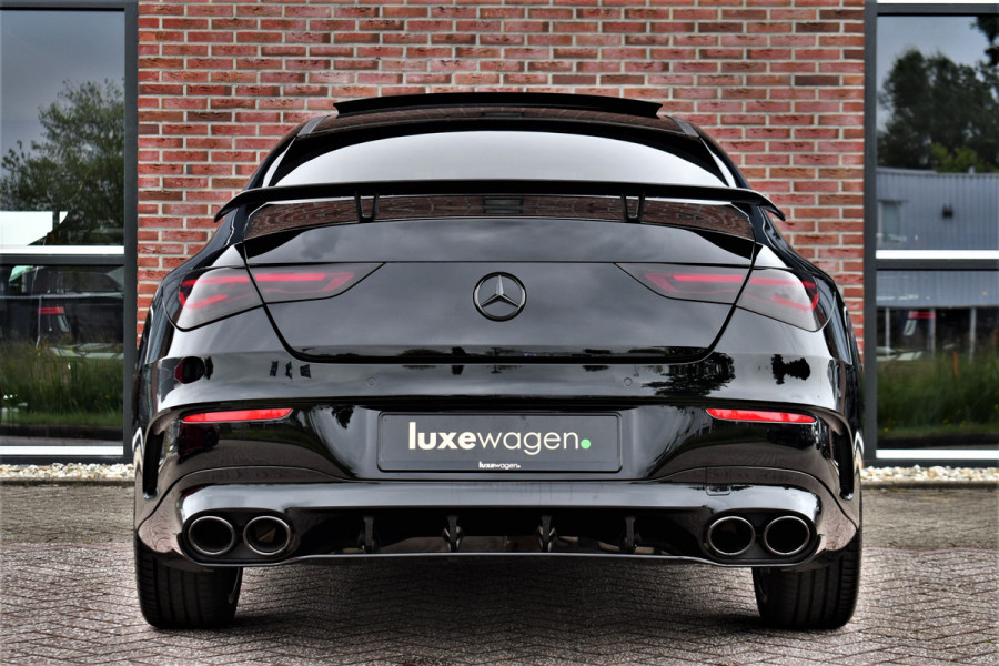 Mercedes-Benz CLA-Klasse 220 AMG 45 Look Pano Night 19inch Sportuilaat