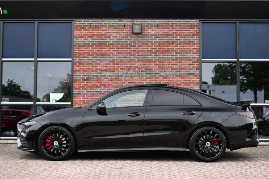 Mercedes-Benz CLA-Klasse 220 AMG 45 Look Pano Night 19inch Sportuilaat