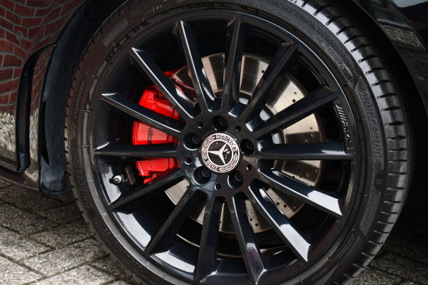 Mercedes-Benz CLA-Klasse 220 AMG 45 Look Pano Night 19inch Sportuilaat