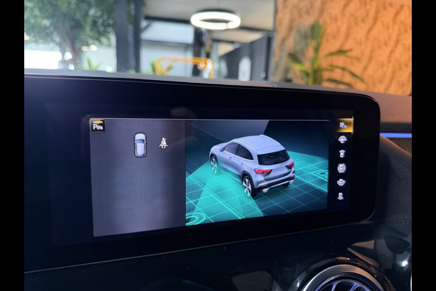 Mercedes-Benz GLA 250 e AMG Line|Plug-in Hybrid|360° Camera|Memory Stoelen|MBUX|Adaptieve Cruise|Elek. Achterklep|Rijklaar