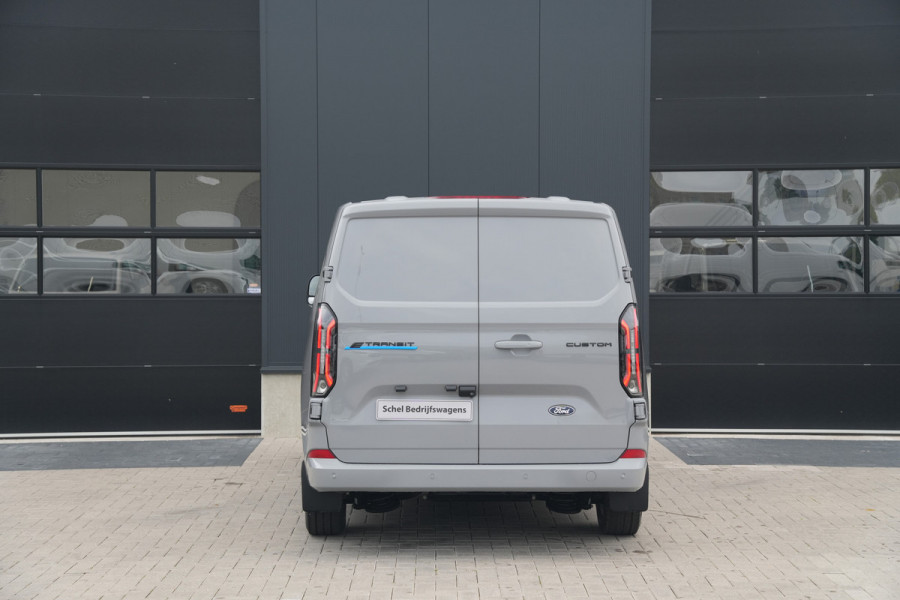 Ford E-Transit Custom 320 L1H1 Limited 71 kWh 218pk - Stoel + Stoel - Keyless - Stoelverwarming - Camera - Carplay - Rijklaar