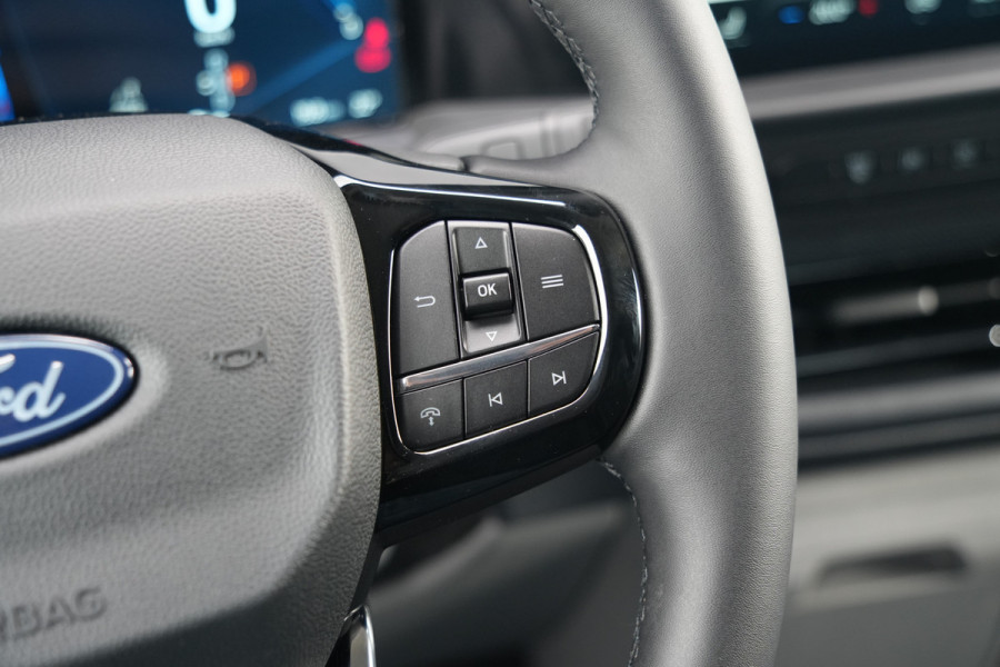 Ford E-Transit Custom 320 L1H1 Limited 71 kWh 218pk - Keyless - Stoelverwarming - Camera - Carplay - Rijklaar
