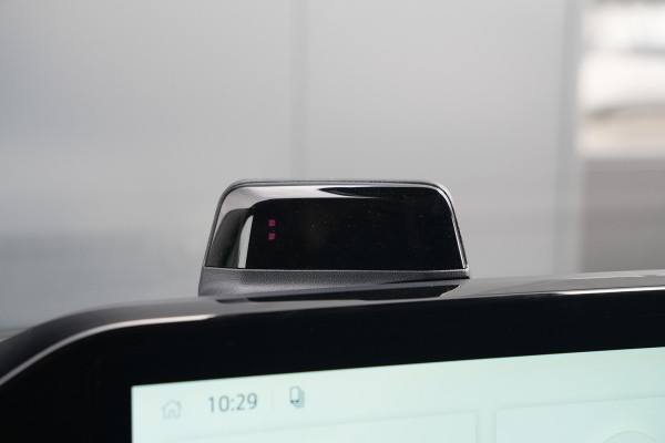 Ford E-Transit Custom 320 L1H1 Limited 71 kWh 218pk - Keyless - Stoelverwarming - Camera - Carplay - Rijklaar